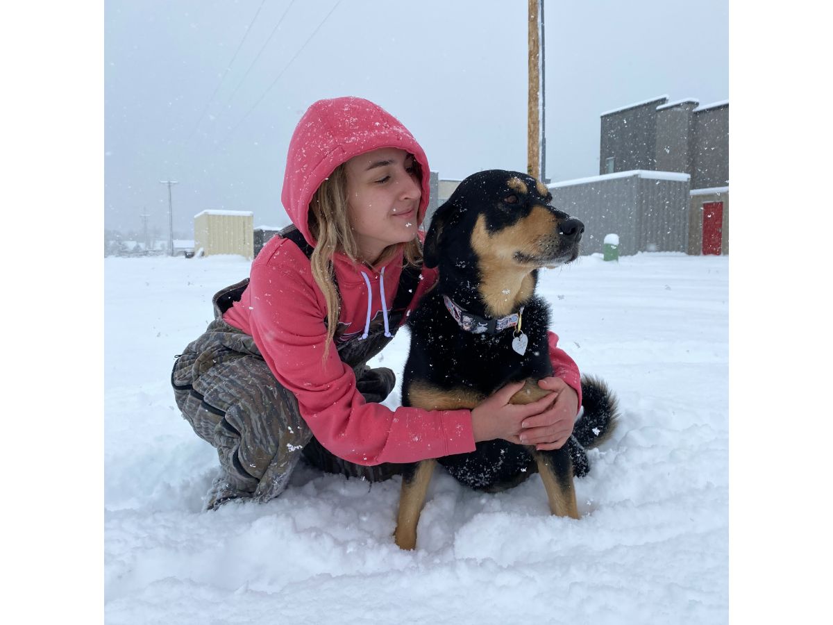 Jennifer and Maizey in the snow